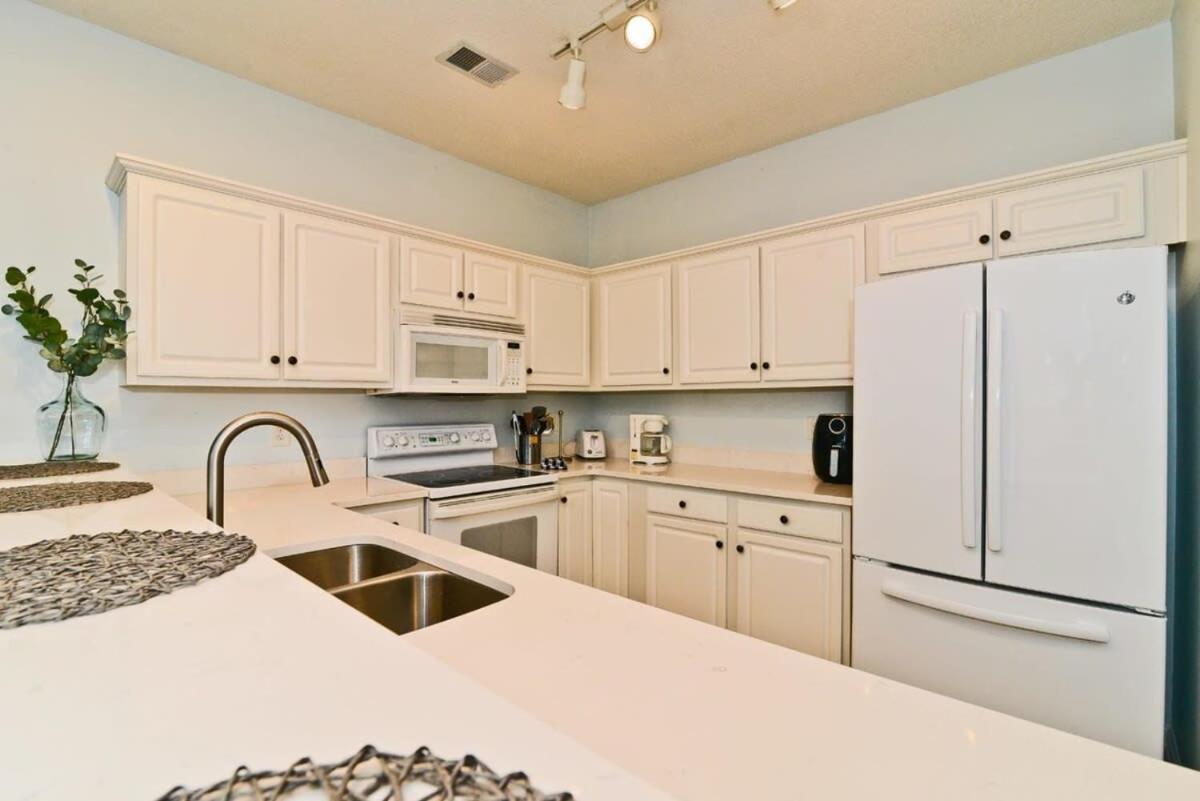 Cherry Grove Villa Close To Beach W Pool Миртл-Бич Экстерьер фото